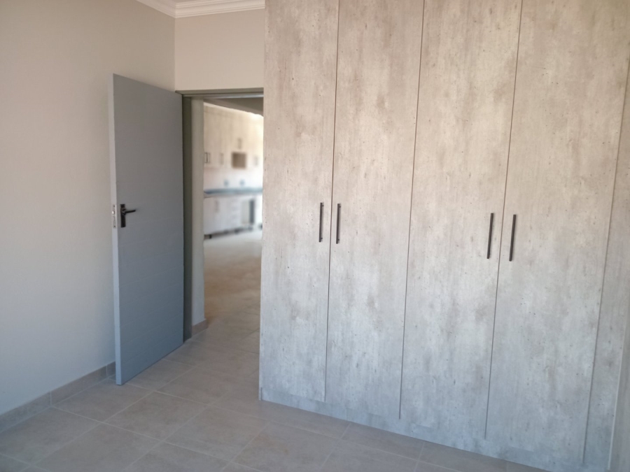 3 Bedroom Property for Sale in Waterval East North West